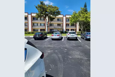 9655 N Belfort Circle #211, Tamarac, FL 33321 - Photo 1