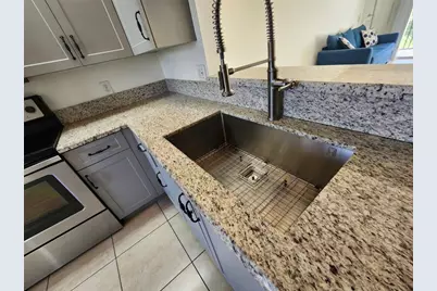 1650 SW 124th Terrace #209D, Hollywood, FL 33027 - Photo 10