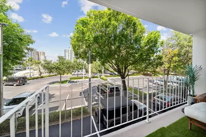 800 SE 4th Street SE #104, Fort Lauderdale, FL 33301 - Photo 10