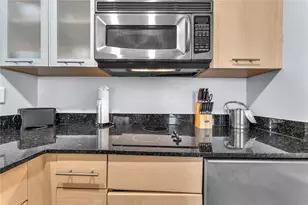 2670 E Sunrise Blvd, Fort Lauderdale, FL 33304 - Photo 28