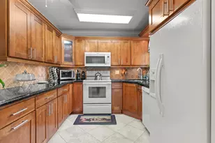 4624 Carambola Cir Unit, Coconut Creek, FL 33066 - Photo 20