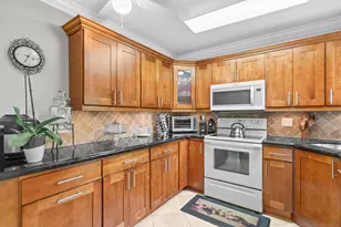 4624 Carambola Cir Unit, Coconut Creek, FL 33066 - Photo 18