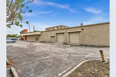 2200 N University Drive, Sunrise, FL 33322 - Photo 32