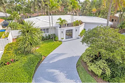 2840 NE 26th Court, Fort Lauderdale, FL 33306 - Photo 2