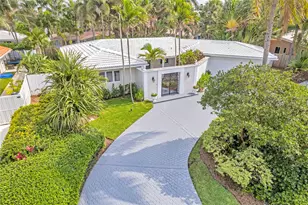 2840 NE 26th Ct, Fort Lauderdale, FL 33306 - Photo 2