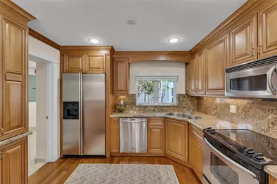 2840 NE 26th Court, Fort Lauderdale, FL 33306 - Photo 28