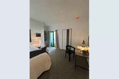 2526 Pierce Street #4, Hollywood, FL 33020 - Photo 12