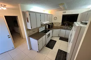 9260 SW 14th St, Boca Raton, FL 33428 - Photo 12