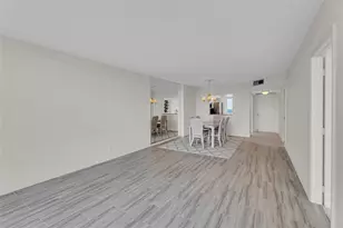 521 N Riverside Dr, Pompano Beach, FL 33062 - Photo 26