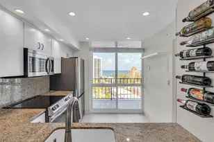 521 N Riverside Dr, Pompano Beach, FL 33062 - Photo 36
