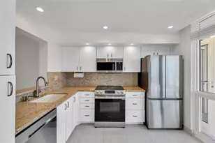 521 N Riverside Dr, Pompano Beach, FL 33062 - Photo 6