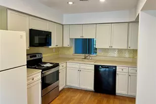 5201 NE 14th Terrace, Fort Lauderdale, FL 33334 - Photo 2