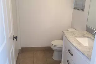 5201 NE 14th Terrace, Fort Lauderdale, FL 33334 - Photo 8