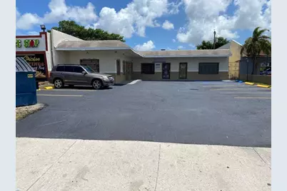 2430 NW 19th Street, Fort Lauderdale, FL  - Photo 2