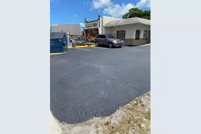 2430 NW 19th Street, Fort Lauderdale, FL  - Photo 6