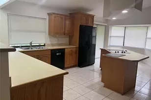 800 French Creek Ln, Fort Pierce, FL 34982 - Photo 8