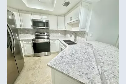 2005 SE 10th Avenue #416, Fort Lauderdale, FL 33316 - Photo 4