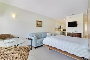 2508 Bay Dr, Pompano Beach, FL 33062 - Photo 16