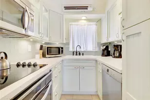 2508 Bay Dr, Pompano Beach, FL 33062 - Photo 20