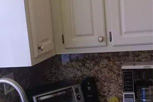 10145 Sunrise Lakes Blvd, Sunrise, FL 33322 - Photo 10