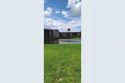 10145 Sunrise Lakes Boulevard #405, Sunrise, FL 33322 - Photo 2