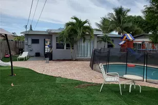 811 S Broadway, Lantana, FL 33462 - Photo 6