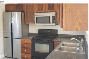 811 S Broadway, Lantana, FL 33462 - Photo 12