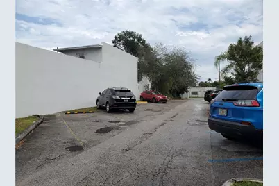 47 NE 1st Avenue, Dania Beach, FL 33004 - Photo 16