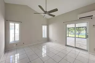 7360 NW 54th St, Lauderhill, FL 33319 - Photo 20