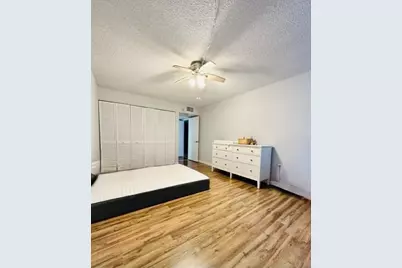 1150 Hillsboro Mile #212, Pompano Beach, FL 33062 - Photo 16