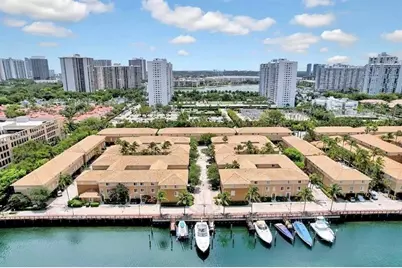 2841 NE 185th Street #503, Miami, FL 33180 - Photo 4