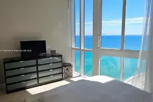 16001 Collins Ave, North Miami Beach, FL 33160 - Photo 12