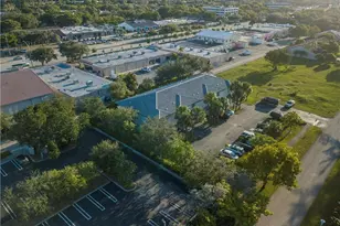 9746 NW 35th St, Coral Springs, FL 33065 - Photo 18