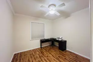 12725 NW 18th Ct, Pembroke Pines, FL 33028 - Photo 28