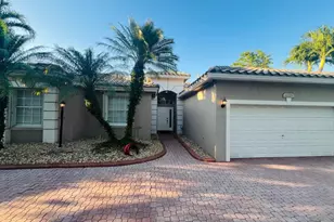 12725 NW 18th Ct, Pembroke Pines, FL 33028 - Photo 8