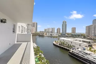 137 Golden Isles Dr, Hallandale Beach, FL 33009 - Photo 42