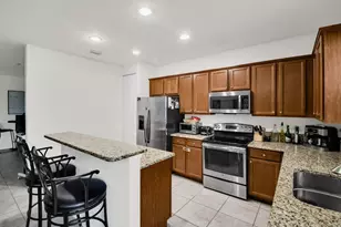 8455 Lakeview Trail, Parkland, FL 33076 - Photo 4