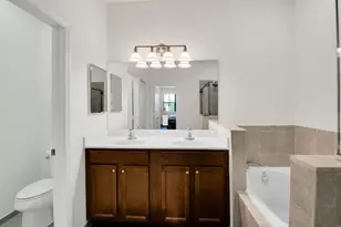 8455 Lakeview Trail, Parkland, FL 33076 - Photo 26