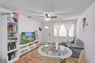 4240 NW 21st Ave, Fort Lauderdale, FL 33309 - Photo 4