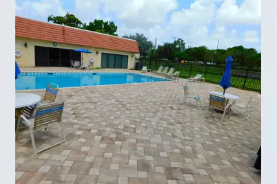 128 S Cypress Road #827, Pompano Beach, FL 33060 - Photo 28