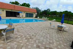 128 S Cypress Rd, Pompano Beach, FL 33060 - Photo 28