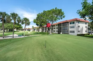 671 S Hollybrook Dr, Pembroke Pines, FL 33025 - Photo 14