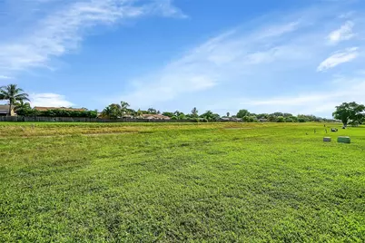 9121 Sunrise Lakes Boulevard #113, Sunrise, FL 33322 - Photo 16