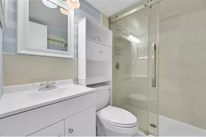 9121 Sunrise Lakes Boulevard #113, Sunrise, FL 33322 - Photo 8