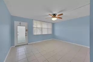 9121 Sunrise Lakes Blvd, Sunrise, FL 33322 - Photo 4