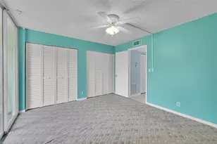 9121 Sunrise Lakes Blvd, Sunrise, FL 33322 - Photo 12