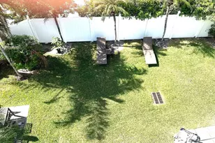 355 Virginia St, Hollywood, FL 33019 - Photo 16