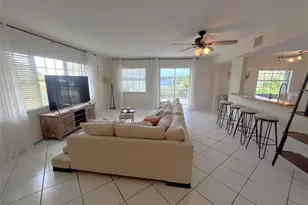 355 Virginia St, Hollywood, FL 33019 - Photo 32