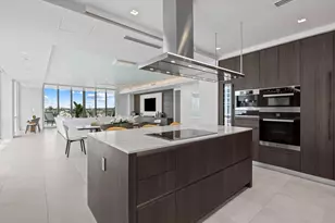 353 Sunset Dr, Fort Lauderdale, FL 33301 - Photo 18