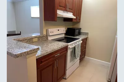 26 Crossings Circle #G, Boynton Beach, FL 33435 - Photo 4